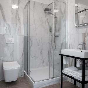 Private Bathroom King Room